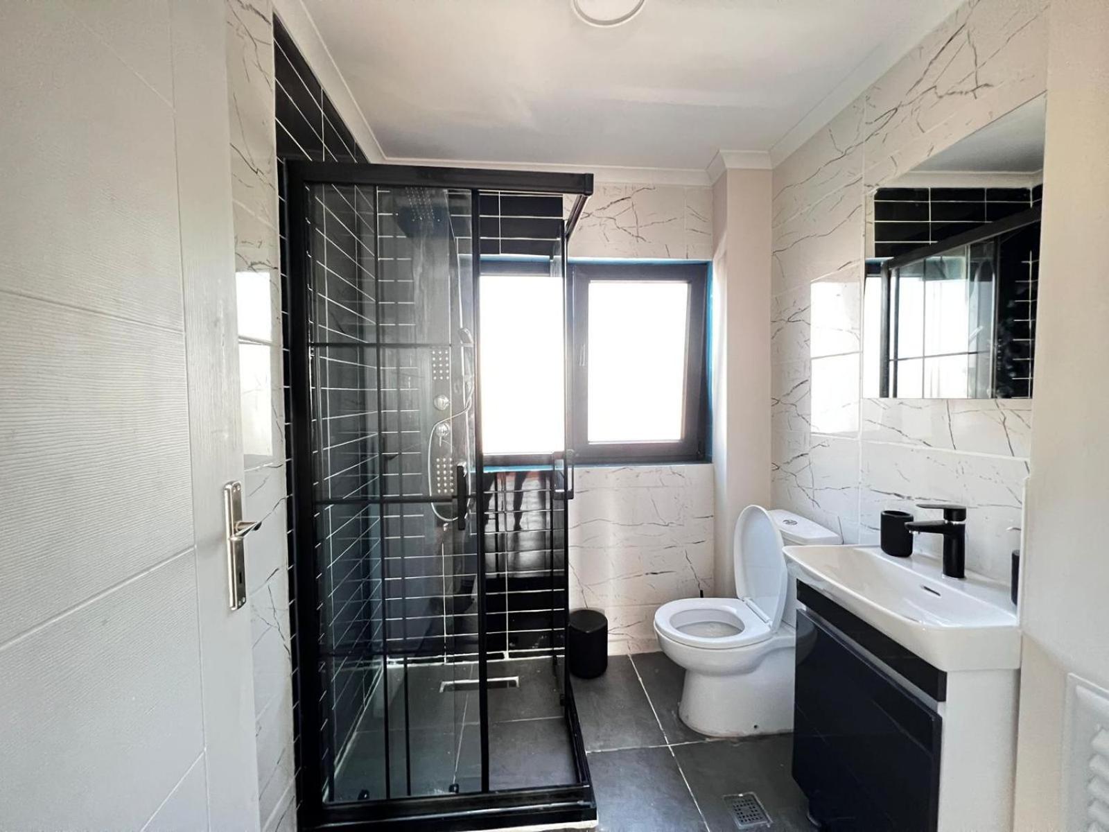 Modern Design, 4 Bedroom Amazing Sea View, Karakoey 8 Daire