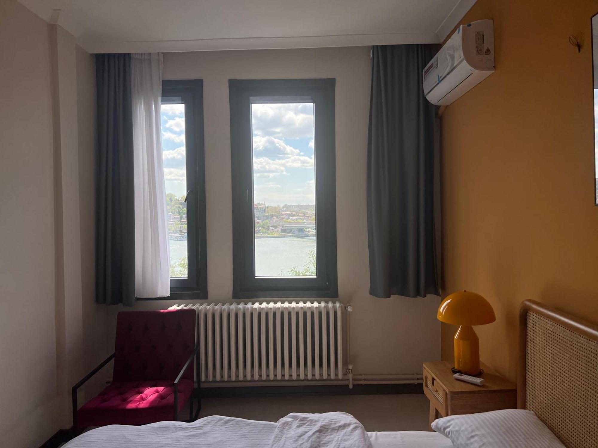 Daire Modern Design, 4 Bedroom Amazing Sea View, Karakoey 8 İstanbul