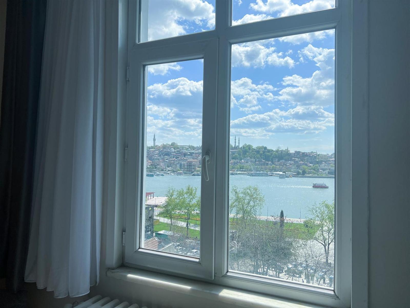 Modern Design, 4 Bedroom Amazing Sea View, Karakoey 8 Daire