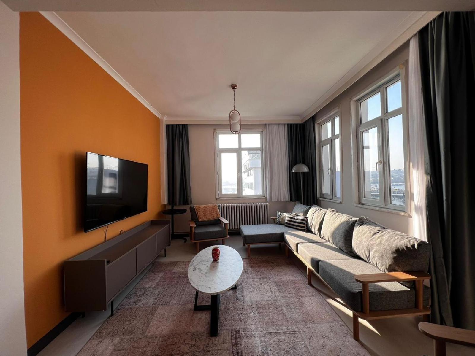 Apartment Modern Design, 4 Bedroom Amazing Sea View, Karakoey 8 *