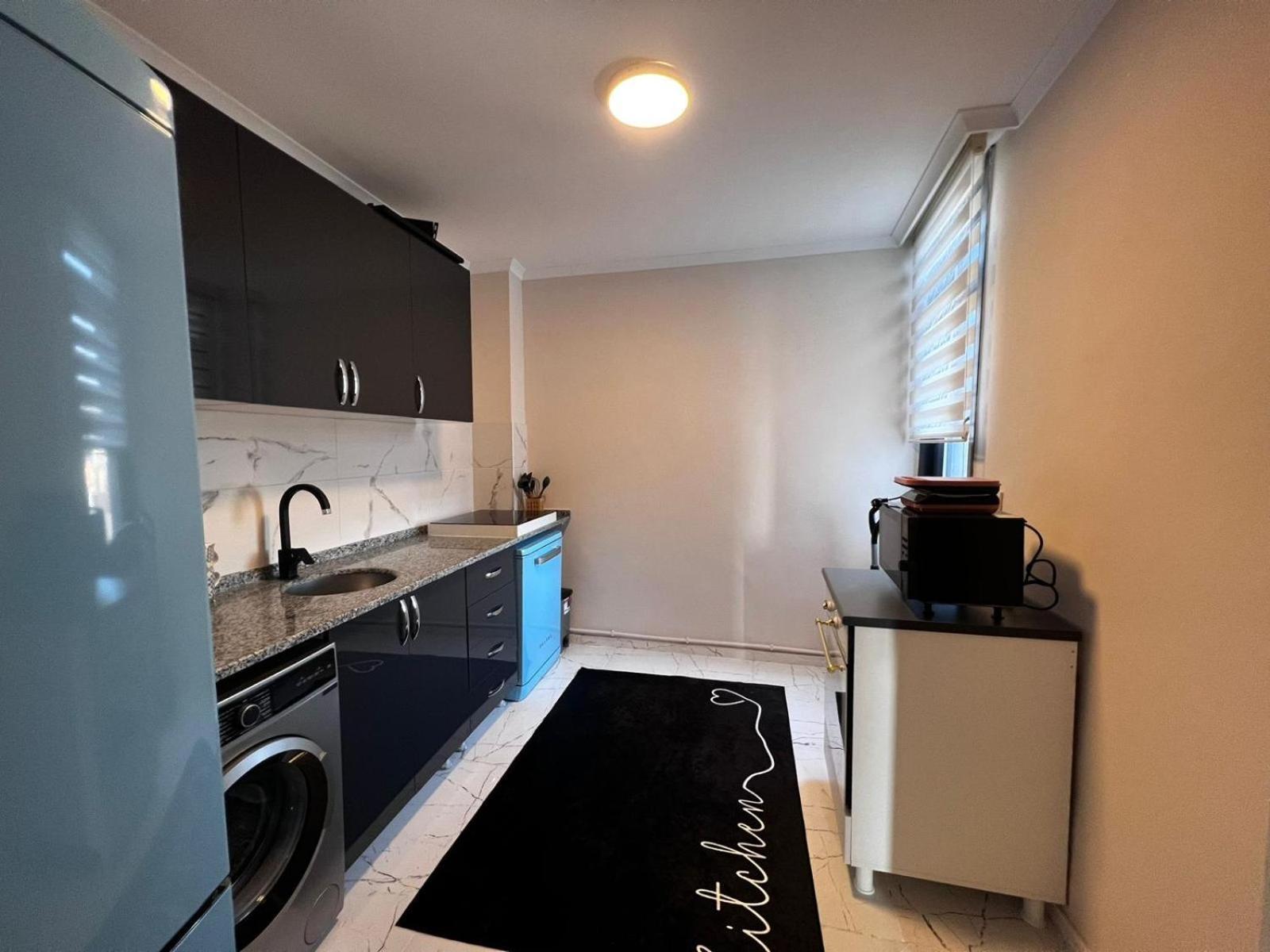 Modern Design, 4 Bedroom Amazing Sea View, Karakoey 8 Istanbul